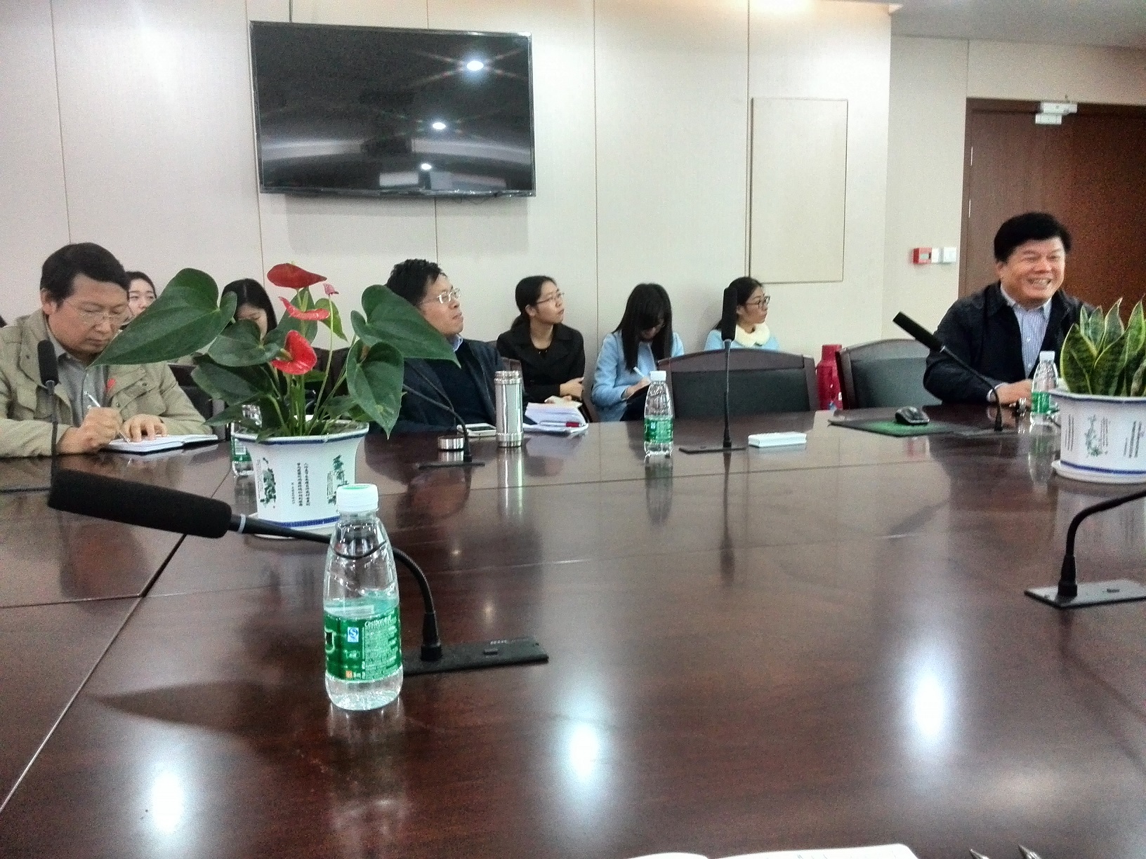 1447661715438057775.jpg 2.jpg